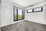 https://images.listonce.com.au/custom/160x/listings/16a-chippendale-court-templestowe-vic-3106/051/01628051_img_12.jpg?CQQHUKdWlMo