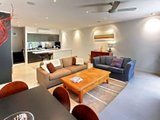 https://images.listonce.com.au/custom/160x/listings/16a-fawkner-street-st-kilda-vic-3182/350/01793350_img_04.jpg?66QAsJmiC-k