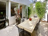 https://images.listonce.com.au/custom/160x/listings/16a-fawkner-street-st-kilda-vic-3182/350/01793350_img_07.jpg?fE61Z67Wf0U
