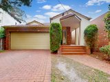 https://images.listonce.com.au/custom/160x/listings/16a-gordon-crescent-blackburn-vic-3130/850/01574850_img_01.jpg?LerqtyUQ1kw