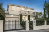 https://images.listonce.com.au/custom/160x/listings/16a-hodder-street-brighton-east-vic-3187/723/01628723_img_02.jpg?LenmUXZ4sUY