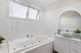 https://images.listonce.com.au/custom/160x/listings/16a-hodder-street-brighton-east-vic-3187/723/01628723_img_13.jpg?5C-swCfiIvg