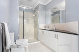 https://images.listonce.com.au/custom/160x/listings/16a-lade-avenue-kilsyth-vic-3137/872/01724872_img_08.jpg?kLKHfTklBBI