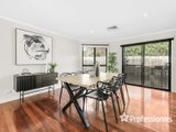 https://images.listonce.com.au/custom/160x/listings/16a-lockhart-court-kilsyth-vic-3137/907/01525907_img_04.jpg?-InxwNslmzY