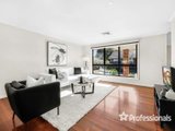 https://images.listonce.com.au/custom/160x/listings/16a-lockhart-court-kilsyth-vic-3137/907/01525907_img_05.jpg?UfFBqqXu6pA