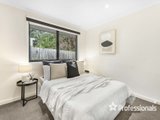 https://images.listonce.com.au/custom/160x/listings/16a-lockhart-court-kilsyth-vic-3137/907/01525907_img_11.jpg?0v1gkNMAD1o