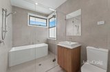 https://images.listonce.com.au/custom/160x/listings/16a-lynette-court-watsonia-vic-3087/590/01912590_img_07.jpg?H4IrA_fliME