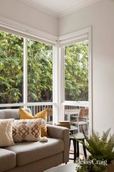 https://images.listonce.com.au/custom/160x/listings/16a-st-kinnord-street-aberfeldie-vic-3040/890/01898890_img_04.jpg?dfsAhaKN-CM