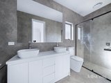 https://images.listonce.com.au/custom/160x/listings/16b-dallas-street-mount-waverley-vic-3149/530/01788530_img_06.jpg?2H9guOc1UH0