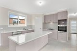 https://images.listonce.com.au/custom/160x/listings/16c-forest-road-lara-vic-3212/158/01176158_img_04.jpg?XdGpimMotx4