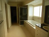 https://images.listonce.com.au/custom/160x/listings/16c-puerta-street-burwood-vic-3125/121/01772121_img_02.jpg?81bRv2wjr8U