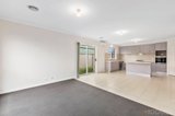 https://images.listonce.com.au/custom/160x/listings/16d-forest-road-lara-vic-3212/157/01176157_img_05.jpg?dNAOXDCg2ts