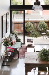 https://images.listonce.com.au/custom/160x/listings/16d-mollison-street-abbotsford-vic-3067/949/00658949_img_08.jpg?3do5ihapyiM