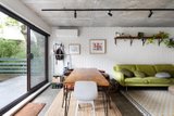 https://images.listonce.com.au/custom/160x/listings/16d312-328-dryburgh-street-north-melbourne-vic-3051/655/01329655_img_03.jpg?Hx5fojLD1SU