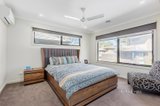 https://images.listonce.com.au/custom/160x/listings/17-8-seaton-court-mount-waverley-vic-3149/172/01307172_img_08.jpg?zlWe9YHhTEk