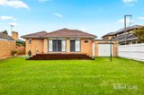 https://images.listonce.com.au/custom/160x/listings/17-adrienne-crescent-mount-waverley-vic-3149/132/01880132_img_15.jpg?BuD1Goju1NM