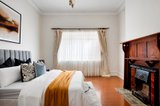 https://images.listonce.com.au/custom/160x/listings/17-albert-street-east-melbourne-vic-3002/827/01705827_img_08.jpg?bMrDemjuISI