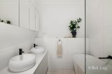 https://images.listonce.com.au/custom/160x/listings/17-albion-street-south-yarra-vic-3141/617/01985617_img_11.jpg?jS-n4Uq5Ryk