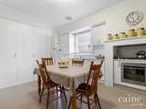 https://images.listonce.com.au/custom/160x/listings/17-alexandra-street-sebastopol-vic-3356/665/01576665_img_06.jpg?wD4Buvfz3OM