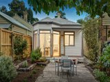 https://images.listonce.com.au/custom/160x/listings/17-allen-street-hawthorn-vic-3122/213/00829213_img_08.jpg?98vifzI4U4Q