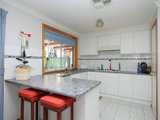 https://images.listonce.com.au/custom/160x/listings/17-ashby-court-altona-meadows-vic-3028/139/01614139_img_02.jpg?La7CJzRI5Fg