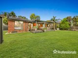 https://images.listonce.com.au/custom/160x/listings/17-aylesbury-avenue-bayswater-north-vic-3153/881/01525881_img_16.jpg?DPyKki7m_Js