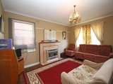 https://images.listonce.com.au/custom/160x/listings/17-banksia-road-wendouree-vic-3355/840/01575840_img_02.jpg?qFo12FqRuHk