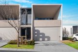 https://images.listonce.com.au/custom/160x/listings/17-bardaster-boulevard-chirnside-park-vic-3116/813/01750813_img_01.jpg?IG-g71iixmk