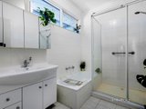 https://images.listonce.com.au/custom/160x/listings/17-bayley-grove-doncaster-vic-3108/834/01079834_img_06.jpg?2jItU9Zb08o