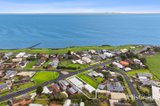 https://images.listonce.com.au/custom/160x/listings/17-beacon-point-road-clifton-springs-vic-3222/118/01943118_img_14.jpg?NE_4MYwNQW8