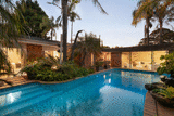 https://images.listonce.com.au/custom/160x/listings/17-bellaire-court-beaumaris-vic-3193/100/01988100_floorplan_01.gif?eu-GME372Cw