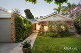 https://images.listonce.com.au/custom/160x/listings/17-bellaire-court-beaumaris-vic-3193/100/01988100_img_01.jpg?75mCkl3Mbik