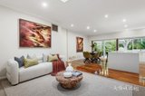https://images.listonce.com.au/custom/160x/listings/17-bellaire-court-beaumaris-vic-3193/100/01988100_img_05.jpg?VmkCN6EWNys