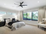 https://images.listonce.com.au/custom/160x/listings/17-bellbird-drive-lilydale-vic-3140/332/01032332_img_12.jpg?RCvgkCwUXyo