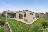 https://images.listonce.com.au/custom/160x/listings/17-blanc-court-brown-hill-vic-3350/895/01956895_img_06.jpg?k5-m7ho26qs