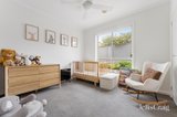https://images.listonce.com.au/custom/160x/listings/17-blanc-court-brown-hill-vic-3350/895/01956895_img_12.jpg?_qjjc0c9cnc
