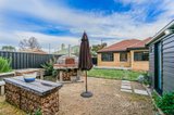 https://images.listonce.com.au/custom/160x/listings/17-bodkin-street-kyneton-vic-3444/285/00716285_img_16.jpg?N6KPEh3Puf8