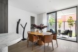 https://images.listonce.com.au/custom/160x/listings/17-boyd-street-richmond-vic-3121/973/01855973_img_14.jpg?EqSdyGTTlNc