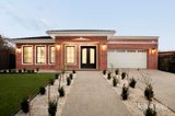 https://images.listonce.com.au/custom/160x/listings/17-browning-drive-glen-waverley-vic-3150/806/01948806_img_01.jpg?qjVPs7AkgAM