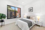 https://images.listonce.com.au/custom/160x/listings/17-browning-drive-glen-waverley-vic-3150/806/01948806_img_12.jpg?NbLW1yITeZE