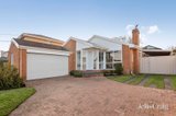 https://images.listonce.com.au/custom/160x/listings/17-cathies-lane-wantirna-south-vic-3152/662/01935662_img_01.jpg?H8pMn9trZZo