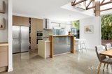 https://images.listonce.com.au/custom/160x/listings/17-cavell-court-beaumaris-vic-3193/437/01900437_img_08.jpg?7hCQoSsFWIE