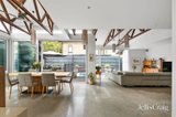 https://images.listonce.com.au/custom/160x/listings/17-cavell-court-beaumaris-vic-3193/437/01900437_img_09.jpg?iiMkZGqq8S8
