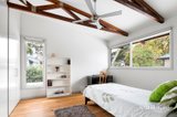 https://images.listonce.com.au/custom/160x/listings/17-cavell-court-beaumaris-vic-3193/437/01900437_img_14.jpg?vBiNkINQoLo