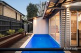 https://images.listonce.com.au/custom/160x/listings/17-cavell-court-beaumaris-vic-3193/437/01900437_img_19.jpg?hfe6b1_LNZY