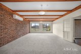 https://images.listonce.com.au/custom/160x/listings/17-cedar-avenue-alfredton-vic-3350/732/01927732_img_03.jpg?EVnG-9UlfG0