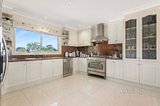 https://images.listonce.com.au/custom/160x/listings/17-charles-street-rye-vic-3941/068/01101068_img_12.jpg?N9OAfodnXtE