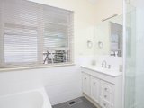 https://images.listonce.com.au/custom/160x/listings/17-churchill-way-kilsyth-vic-3137/317/00620317_img_05.jpg?E86p0d0zTy0