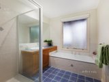 https://images.listonce.com.au/custom/160x/listings/17-cityview-court-eltham-vic-3095/538/00968538_img_10.jpg?5VuVoJLbU1E