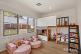 https://images.listonce.com.au/custom/160x/listings/17-cruz-court-yarra-glen-vic-3775/569/01969569_img_08.jpg?0_GgSUKvCMY